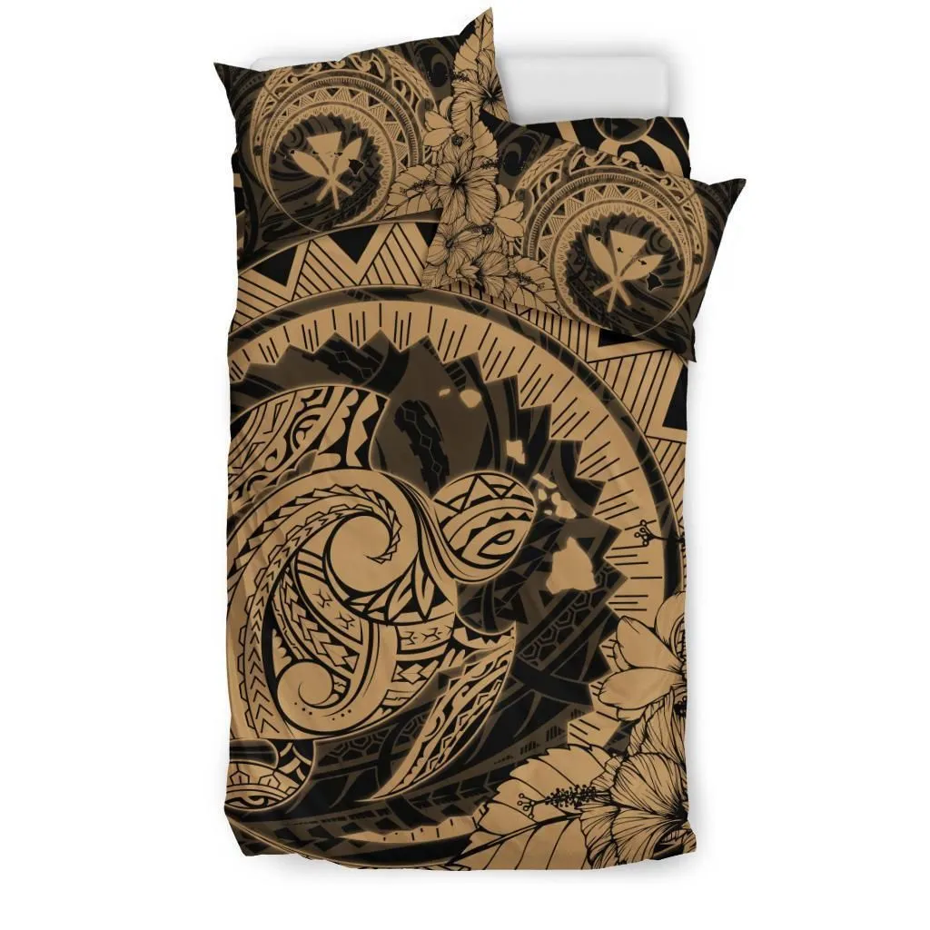 Hawaiian Map Kanaka Honu Hibiscus Gold Globular Polynesian Bedding Set